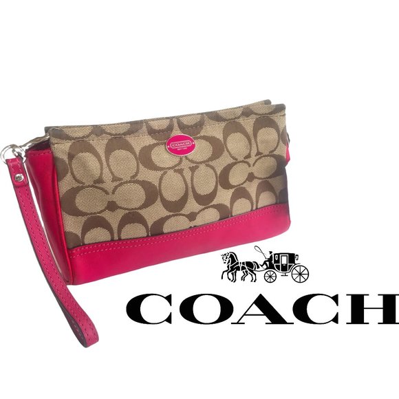 COACH Hot PINK LEATHER Signature LOGO CLUTCH WRISTLET - Picture 1 of 8